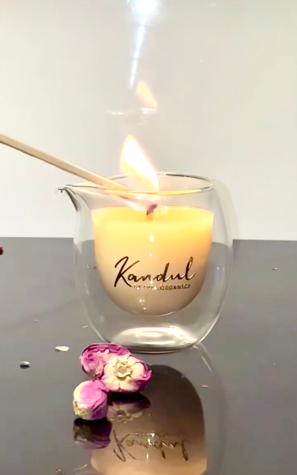 NANYUKI BLOOMS Body Serum Candle